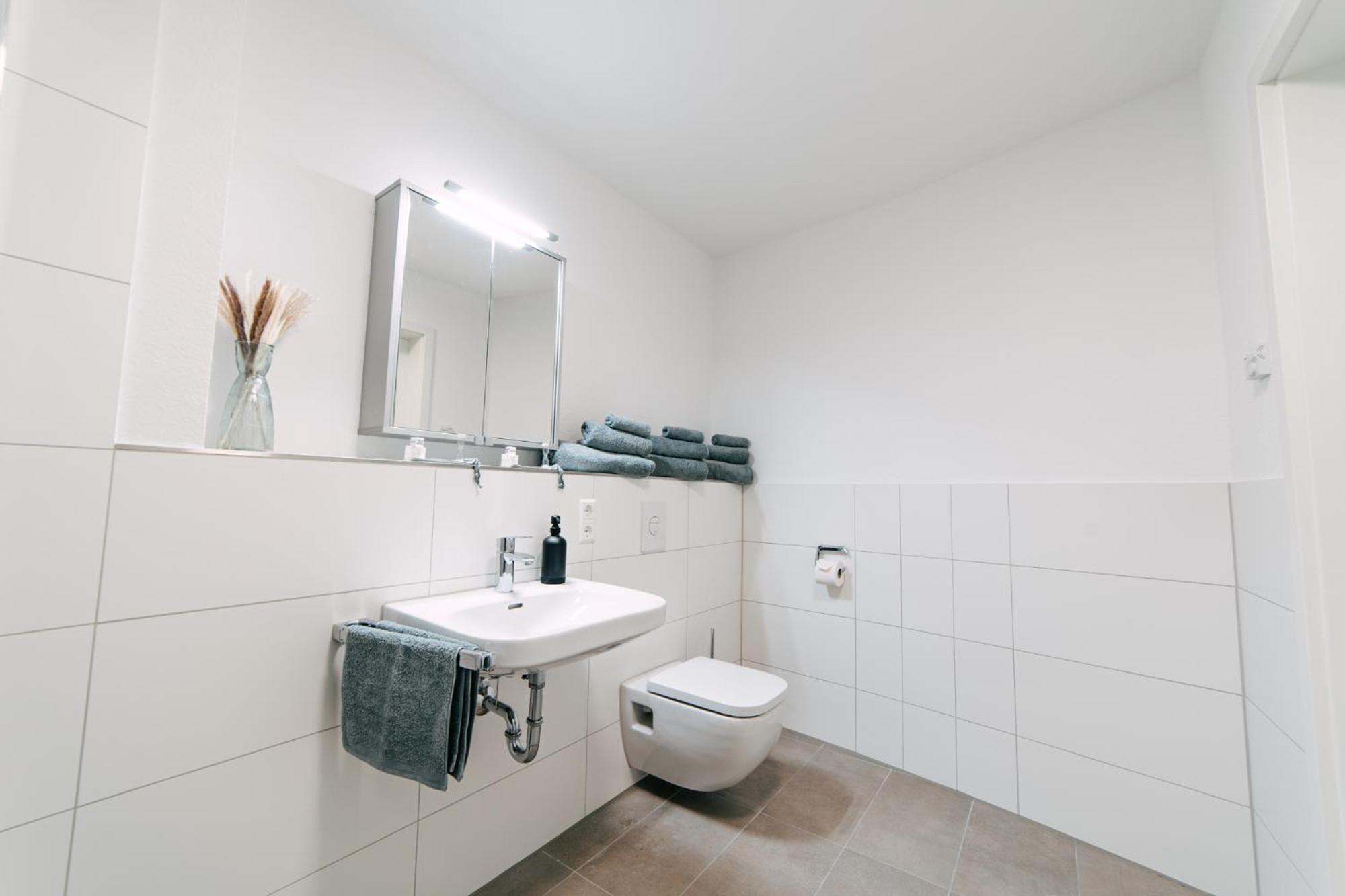 Zentrahome - Balkon Outlet Zentral Smarttv Business Metzingen  Exteriör bild