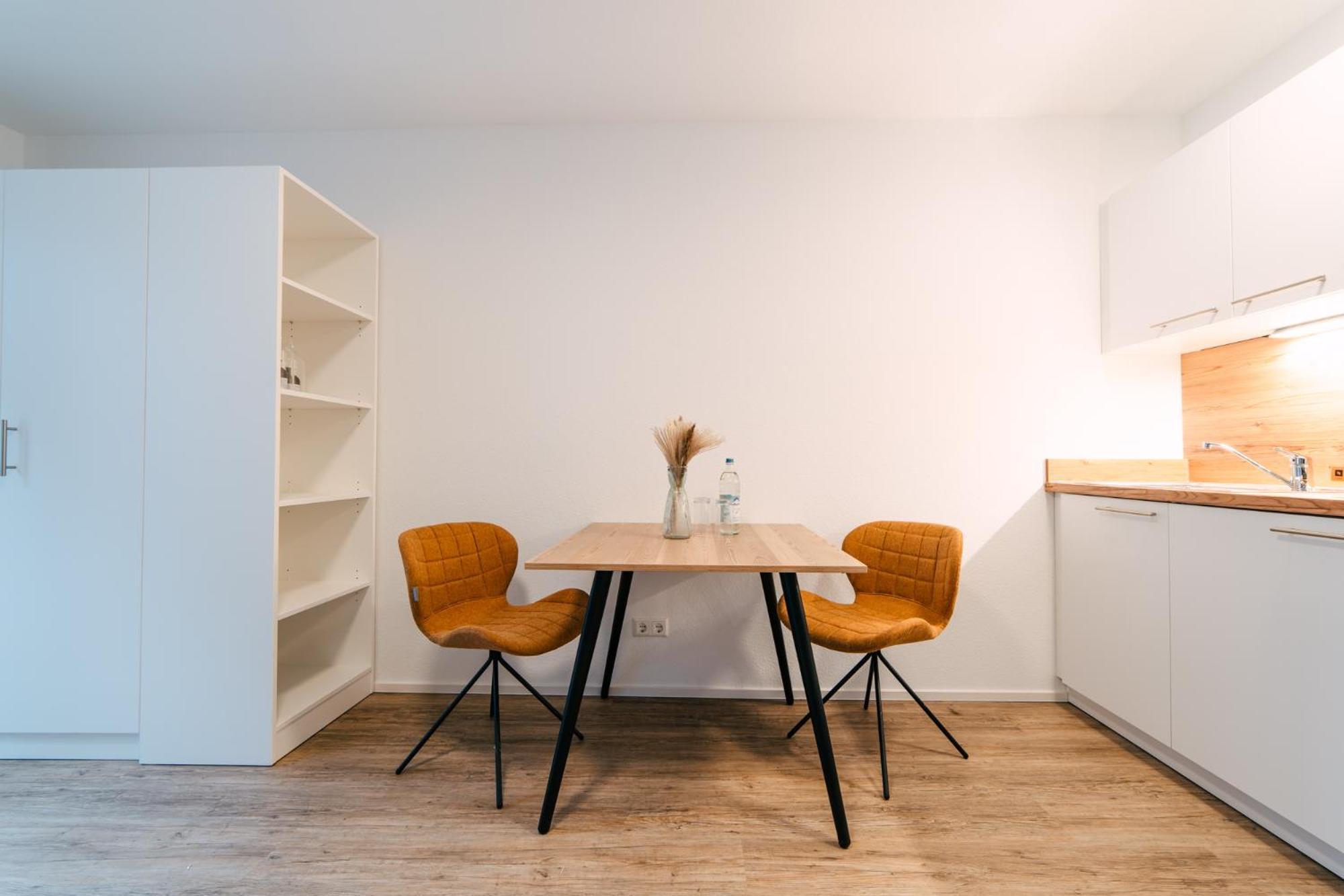 Zentrahome - Balkon Outlet Zentral Smarttv Business Metzingen  Exteriör bild