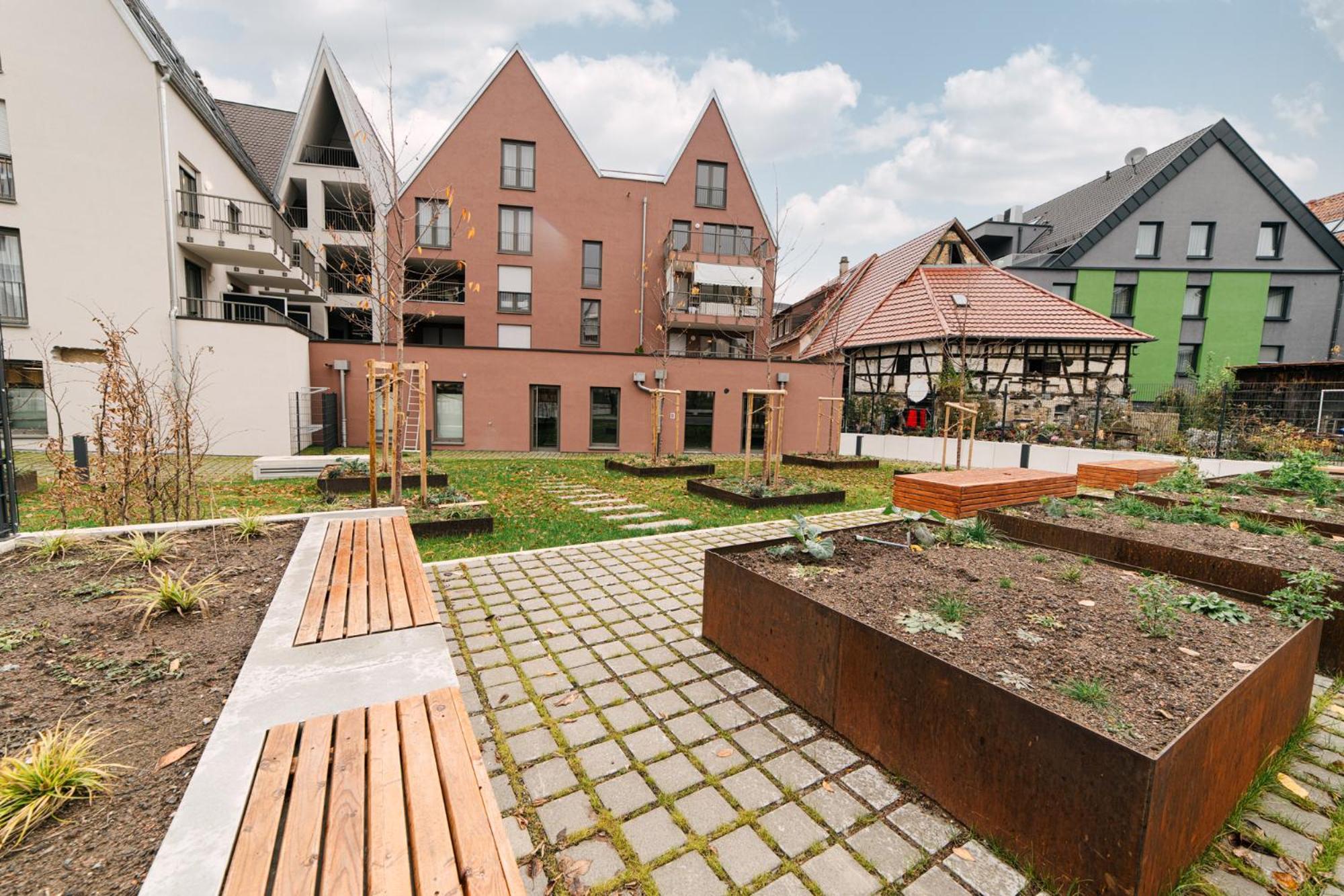 Zentrahome - Balkon Outlet Zentral Smarttv Business Metzingen  Exteriör bild